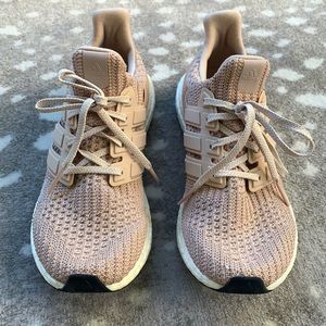 Adidas Ultraboost sz 8 Nude Color